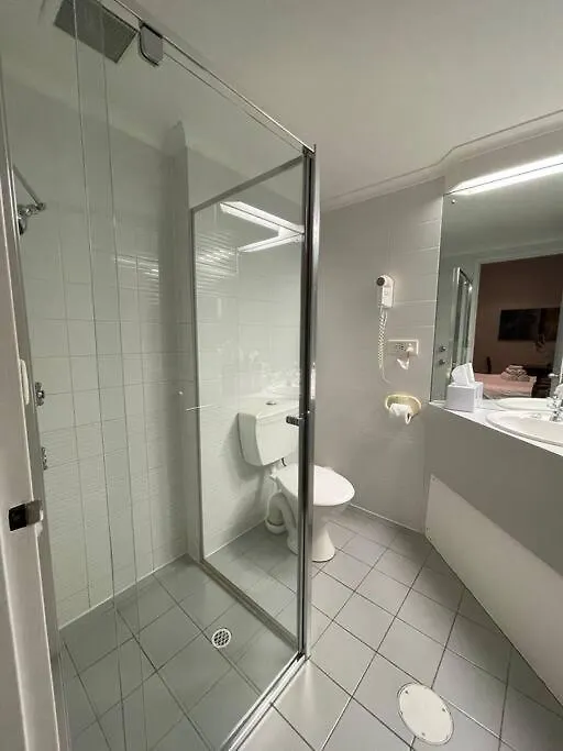 408 Lovely One Br Ex Hotel Ensuite Room In City Adelaide 0*,  Australia