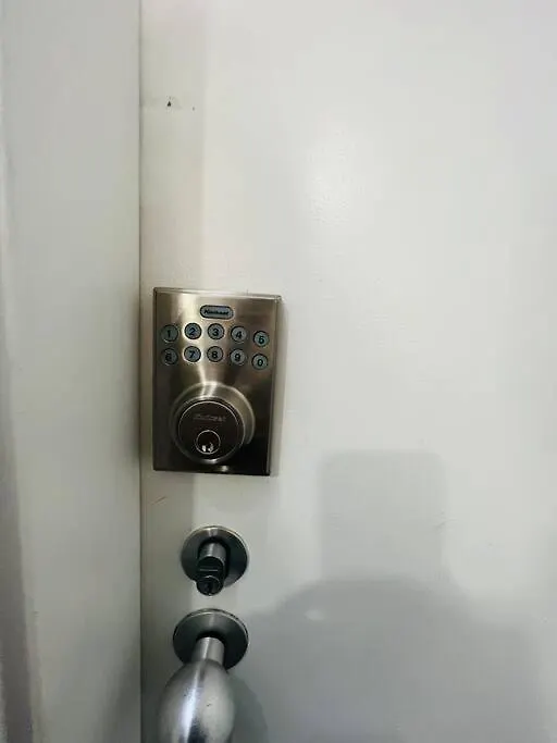 Apartment 408 Lovely One Br Ex Hotel Ensuite Room In City Adelaide