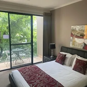  Apartment Rnr Sturt