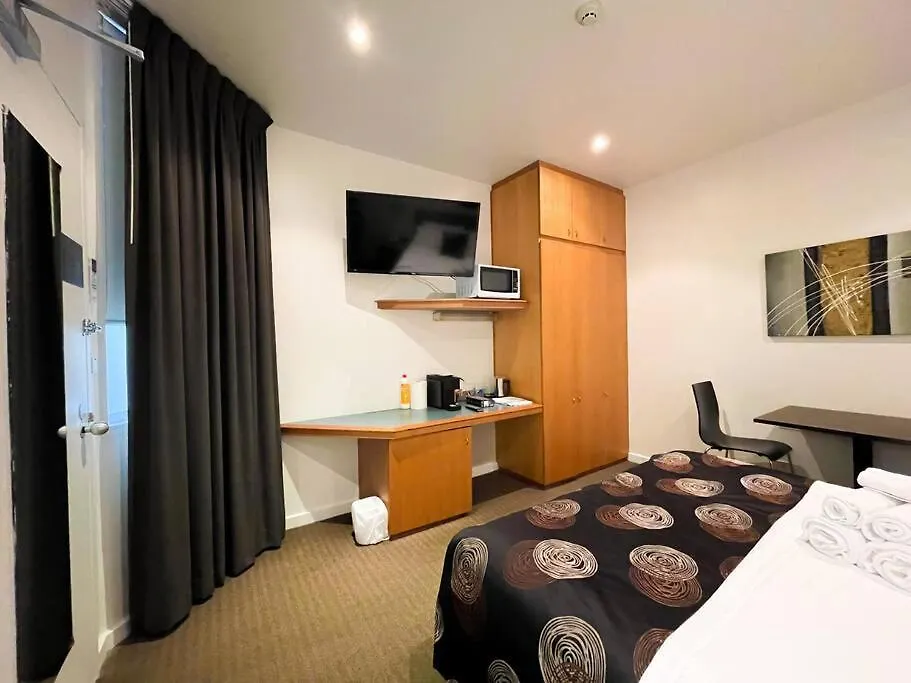 408 Lovely One Br Ex Hotel Ensuite Room In City Adelaide 0*,  Australia