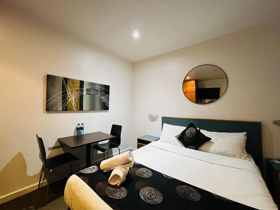 408 Lovely One Br Ex Hotel Ensuite Room In City Adelaide Apartment